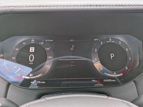 New 2025 Land Rover Range Rover SE image 11