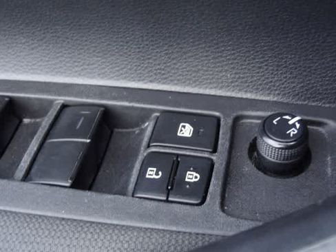 Used 2024 Toyota Corolla LE FWD image 20