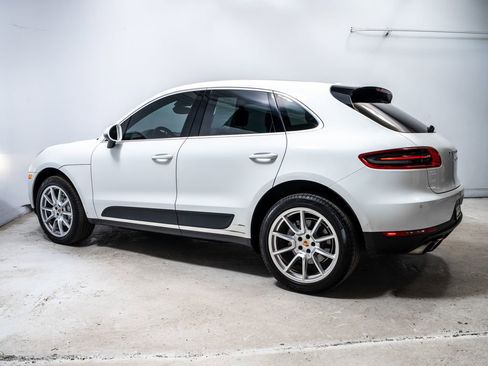 Used 2017 Porsche Macan S AWD/4WD image 2
