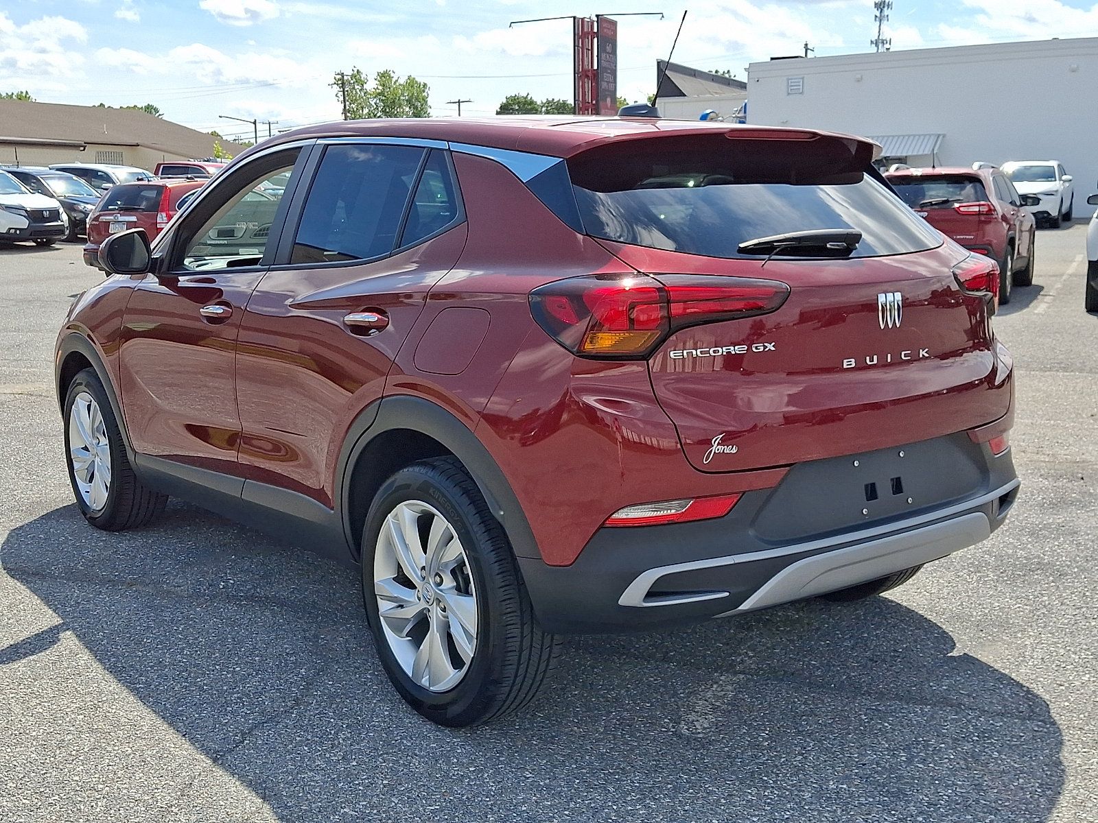 Used 2024 Buick Encore GX Preferred w/ Comfort Package FWD image 4