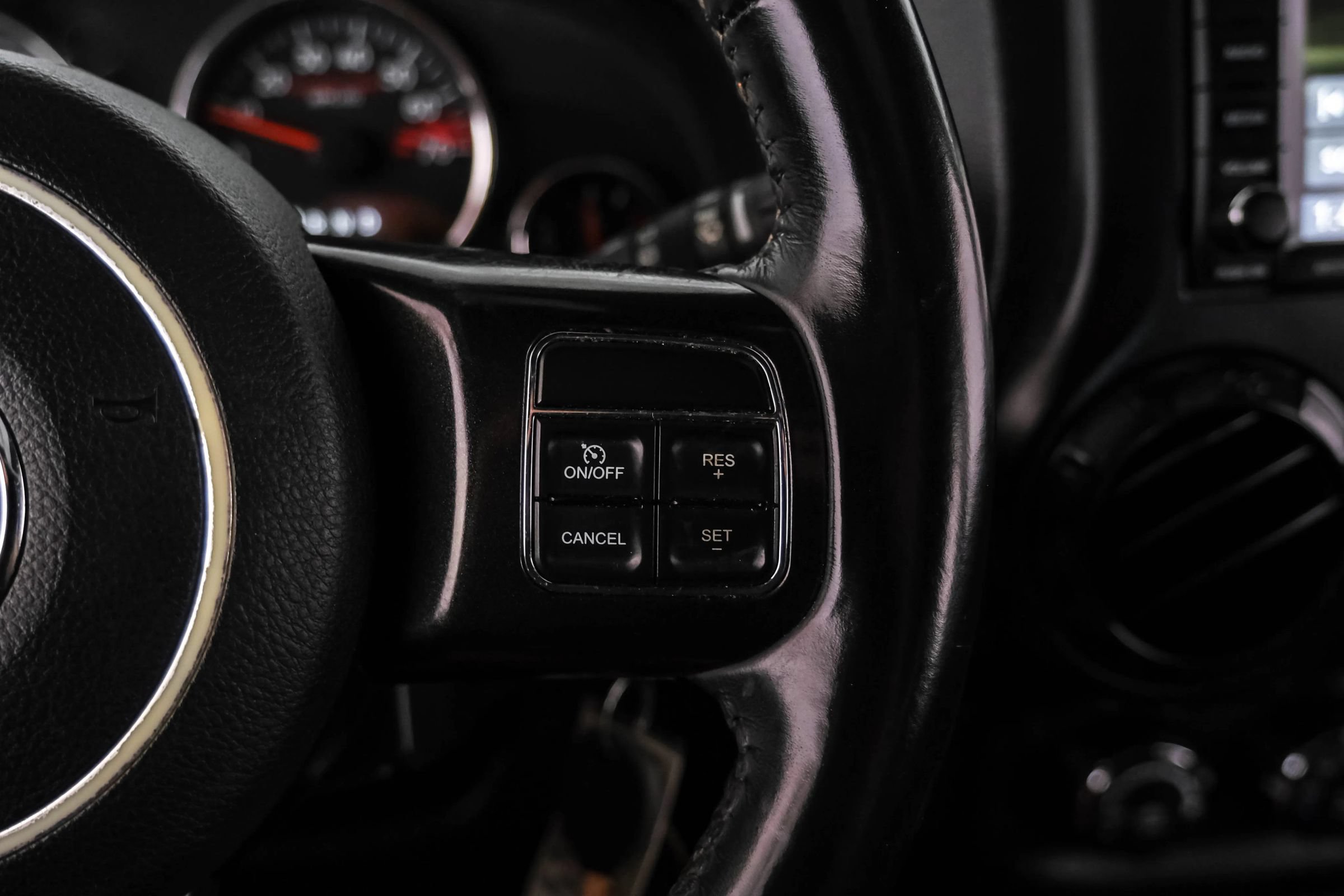 Used 2017 Jeep Wrangler Unlimited Rubicon AWD/4WD image 15