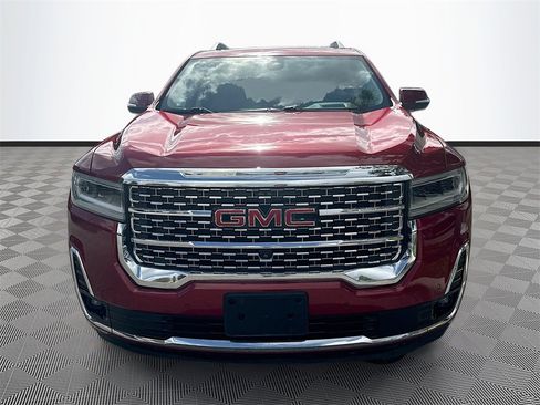 Used 2020 GMC Acadia Denali w/ Technology Package image 2
