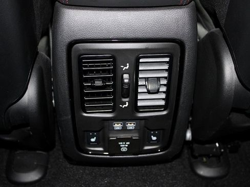 Used 2024 Dodge Durango Citadel w/ Tow 'N Go Package image 30