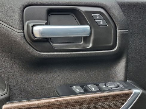Used 2021 Chevrolet Silverado 1500 LT Trail Boss w/ Bed Protection Package AWD/4WD image 22