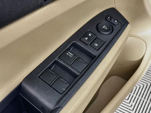 Used 2012 Honda Accord LX image 16