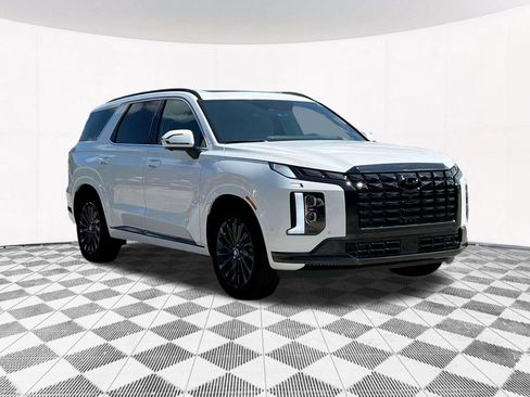 Certified 2025 Hyundai Palisade Calligraphy AWD/4WD image 13