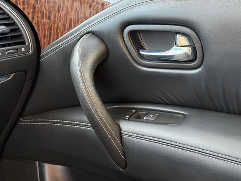 Used 2018 Nissan Armada SL w/ Premium Package image 27