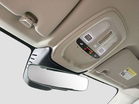 Certified 2023 Volvo XC60 B5 Plus w/ Protection Package Premier FWD image 19