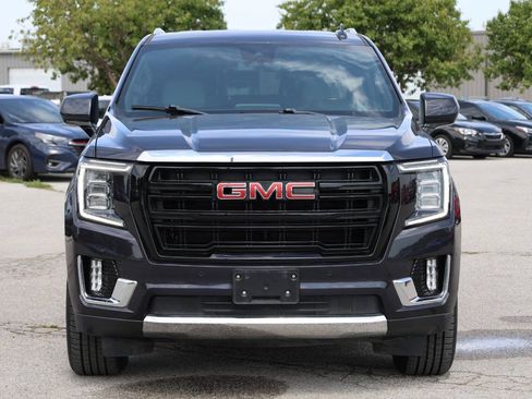 Used 2023 GMC Yukon SLT AWD/4WD image 5