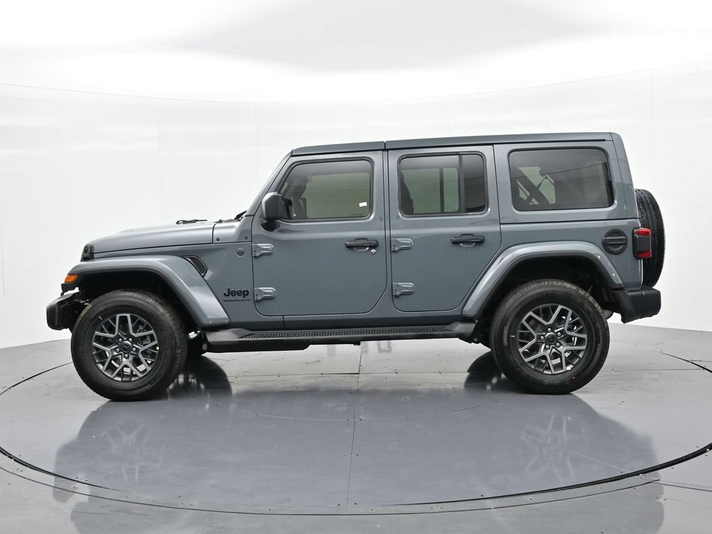 New 2026 Jeep Wrangler Unlimited Sahara AWD/4WD image 9