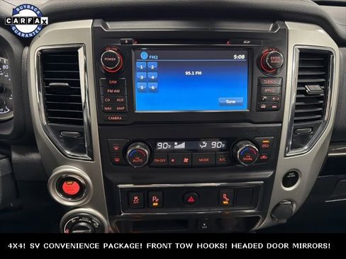 Used 2018 Nissan Titan SV w/ SV Convenience Package image 19