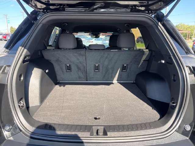 Certified 2025 Chevrolet Equinox LT w/ Safety and Technology Package FWD image 26