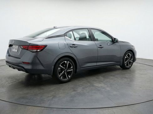 Used 2025 Nissan Sentra SV FWD image 6