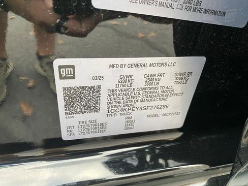 Used 2025 Chevrolet Silverado 2500 LTZ w/ LTZ Premium Package image 15