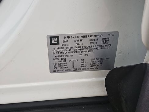 Certified 2023 Buick Encore GX Preferred w/ Cold Weather Comfort Package FWD image 40