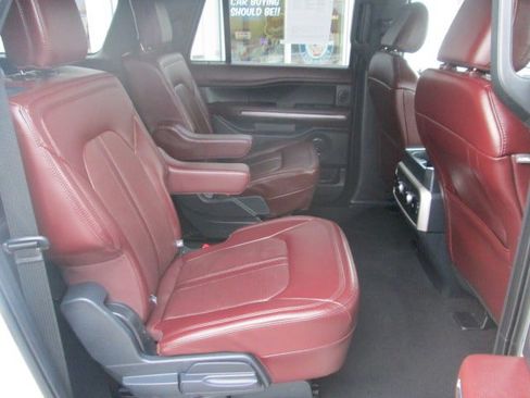 Used 2023 Ford Expedition Max Limited image 14