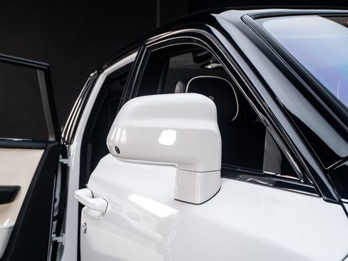 Used 2019 Rolls-Royce Phantom Sedan RWD image 17