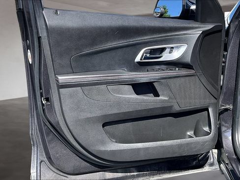 Used 2015 Chevrolet Equinox LT FWD image 23
