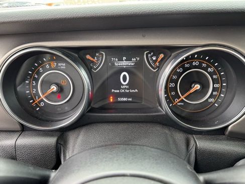 Used 2019 Jeep Wrangler Unlimited Sport image 14