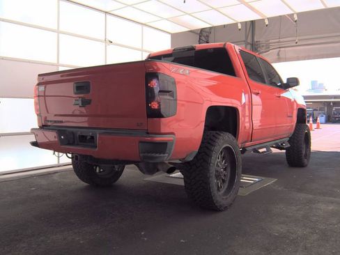 Used 2018 Chevrolet Silverado 1500 LT w/ All Star Edition image 8