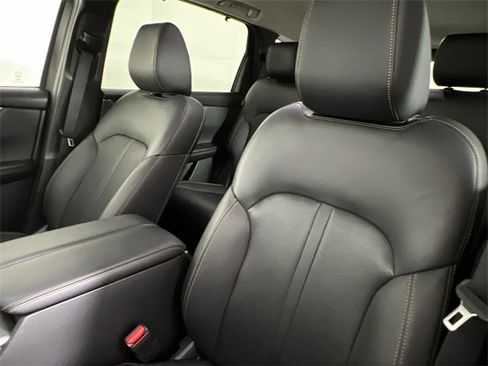 Certified 2025 MAZDA CX-90 3.3 Turbo w/ Preferred Package image 12