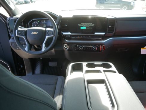 New 2026 Chevrolet Silverado 3500 LT w/ All Star Edition AWD/4WD image 6