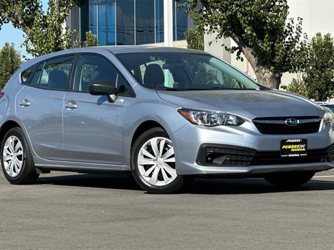 Used 2023 Subaru Impreza 2.0i image 2