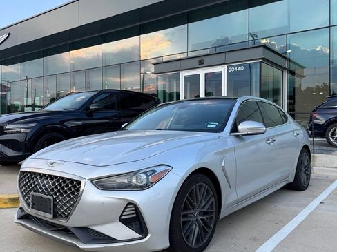 Used 2019 Genesis G70 2.0T Advanced w/ Elite Package RWD image 1
