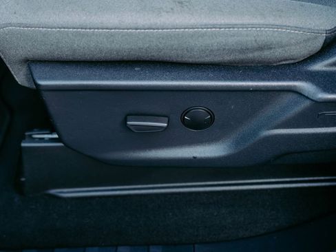 Used 2024 Ford F350 XLT image 16