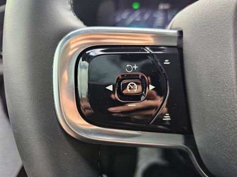 Used 2022 Polestar Polestar 2 w/ Performance Package image 34