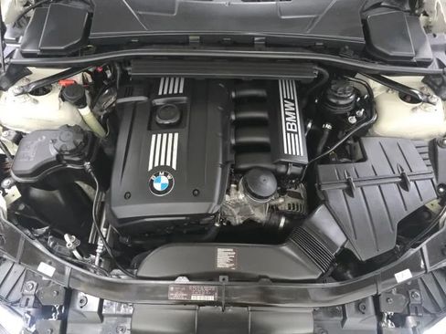 Used 2013 BMW 328i Convertible w/ Premium Pkg image 15