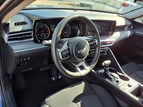 Used 2023 Kia K5 LXS image 11