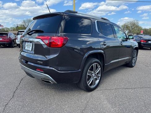 Used 2017 GMC Acadia Denali w/ Technology Package AWD/4WD image 4