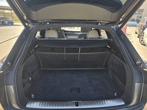 Used 2024 Audi Q8 e-tron Prestige w/ Prestige Package image 25