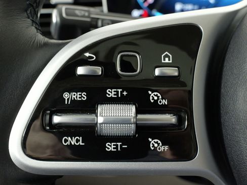 Used 2021 Mercedes-Benz GLE 350 GLE 350 4MATIC image 46