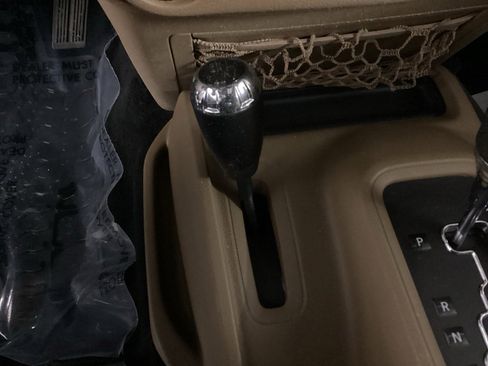 Used 2015 Jeep Wrangler Unlimited Rubicon w/ Dual Top Group image 26