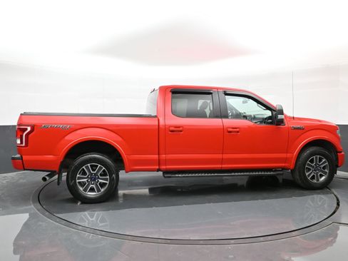 Used 2017 Ford F150 XLT w/ Equipment Group 301A Mid image 9