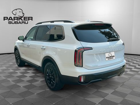 Used 2024 Kia Telluride SX Prestige X-Pro AWD/4WD image 3