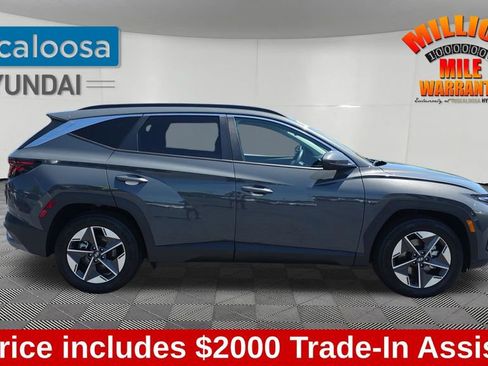 Used 2025 Hyundai Tucson SEL FWD image 9
