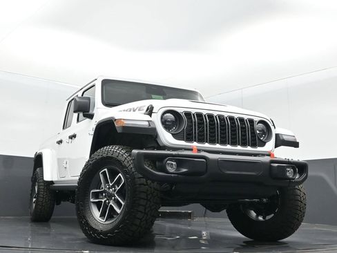 New 2026 Jeep Gladiator Mojave image 29