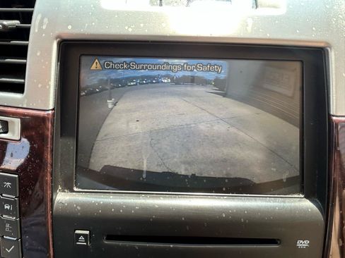 Used 2007 Cadillac Escalade AWD w/ Information Package image 26