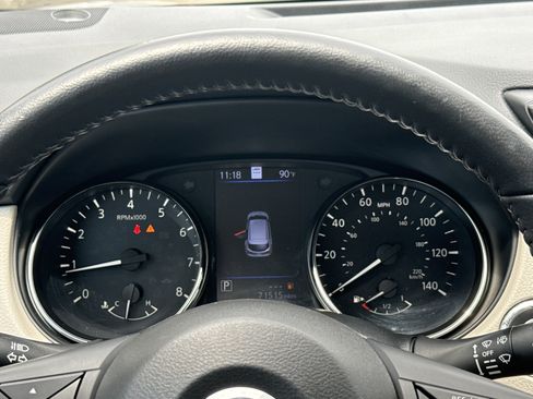 Used 2021 Nissan Rogue Sport SL FWD image 26