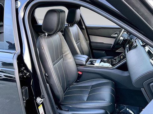 Used 2020 Land Rover Range Rover Velar R-Dynamic S image 27