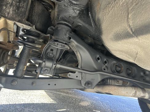 Used 2014 Subaru Forester 2.5i Premium w/ All-Weather Package image 24