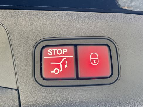 New 2026 Mercedes-Benz GLA 250 GLA 250 SUV image 10