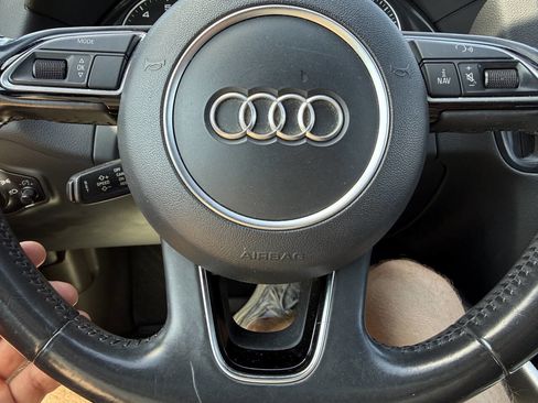 Used 2017 Audi Q5 2.0T Premium Plus w/ Technology Package AWD/4WD image 13
