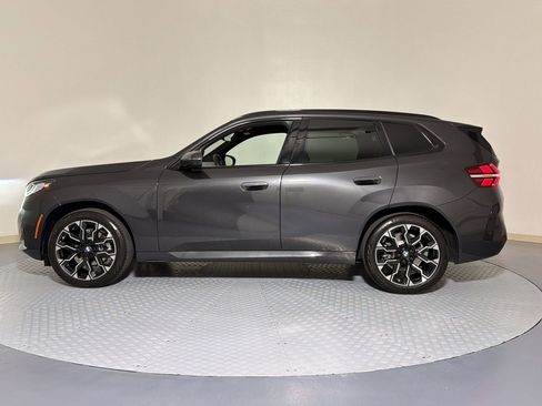 Used 2025 BMW X3 xDrive30 AWD/4WD image 2