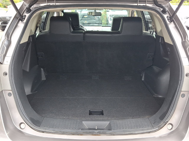 Used 2011 Nissan Rogue SV w/ SL Pkg AWD/4WD image 30