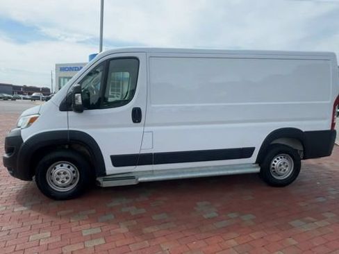 Used 2025 RAM ProMaster 2500 FWD image 7