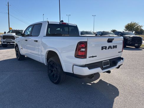 Used 2026 RAM 1500 Lone Star AWD/4WD image 4